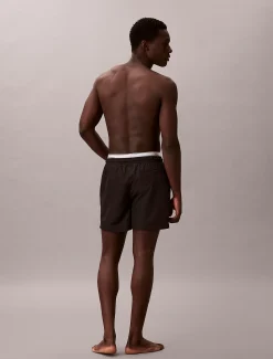 Calvin Klein Medium Badeshorts mit Tunnelzug – CK Essentials^Herren BademodeFrisch Eingetroffen
