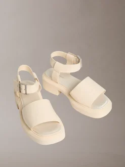Calvin Klein Melanie - Klobige Sandalen aus Leder^Damen SandalenFrisch Eingetroffen