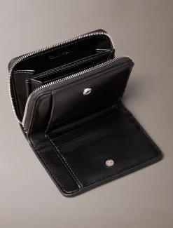 Calvin Klein Metallisches Portemonnaie mit Monogramm und Reißverschluss^Damen Geldbörsen & Etuis