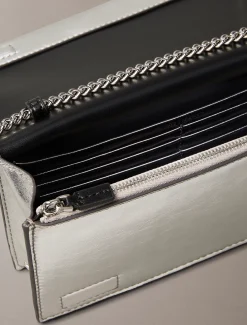 Calvin Klein Metallisches Portemonnaie mit Monogramm^Damen Geldbörsen & Etuis