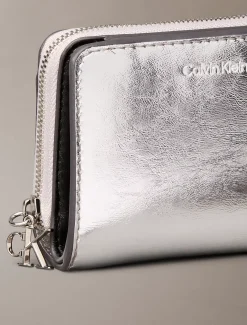 Calvin Klein Metallisches Portemonnaie mit Monogramm und Reißverschluss^Damen Geldbörsen & Etuis