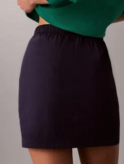 Calvin Klein Minirock aus weichem Nylon^Damen Kleider & Röcke