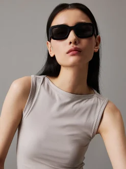 Calvin Klein Modifizierte rechteckige Sonnenbrille CK24511S^Damen Sonnenbrillen|BademodeFrisch Eingetroffen
