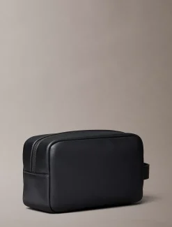 Calvin Klein Monogramm Dopp Kit^Herren Geldbörsen & Kartenetuis