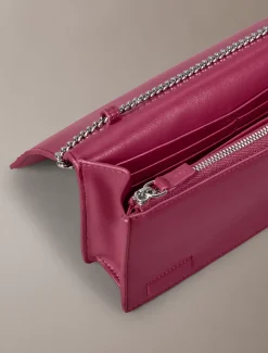 Calvin Klein Monogramm-Portemonnaie mit Kettenriemen^Damen Geldbörsen & Etuis