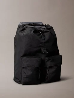 Calvin Klein Nylon-Rucksack mit Monogramm-Logo und Klappe oben^Herren RucksäckeFrisch Eingetroffen|Taschen