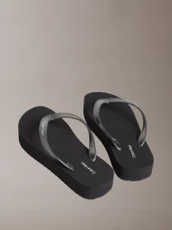 Calvin Klein Perlmuttfarbene Plateau-Flip-Flops^Damen SandalenFrisch Eingetroffen|Slippers