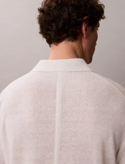 Calvin Klein Poloshirt aus Leinen-Mix mit offenem Kragen^Herren Strickdesigns