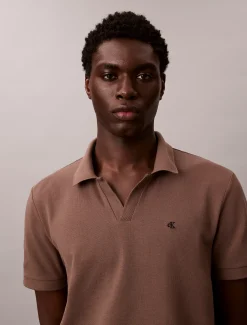 Calvin Klein Poloshirt aus Piqué mit offenem Kragen^Herren Hemden & Poloshirts