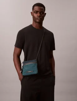 Calvin Klein Praktisches Flat Pack mit Reißverschluss und Streifenmuster^Herren Umhängetaschen & Schultertaschen|Taschen