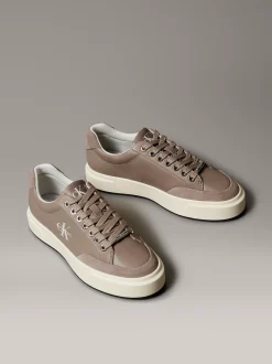 Calvin Klein Premier – Sneakers aus Leder mit charakteristischem Logo^Damen SneakerFrisch Eingetroffen