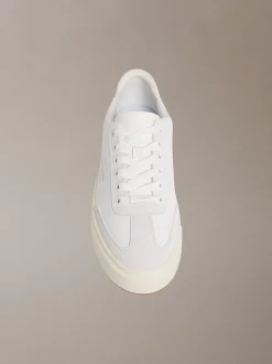 Calvin Klein Premier – Sneakers aus Leder mit charakteristischem Logo^Damen SneakerFrisch Eingetroffen