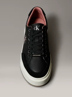 Calvin Klein Premier – Sneakers aus Leder mit charakteristischem Logo^Damen SneakerFrisch Eingetroffen