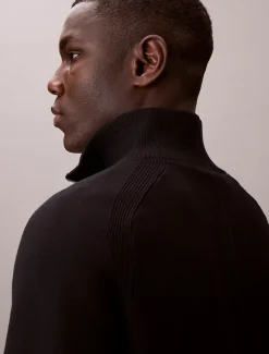 Calvin Klein Pullover mit 1/4-Reißverschluss aus technischem Strick^Herren Strickdesigns