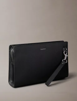 Calvin Klein Reißverschlusstasche mit Tragegriff und Saffiano-Emblem^Herren Taschen|Geldbörsen & Kartenetuis