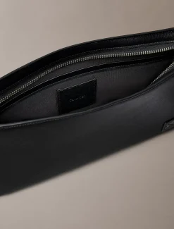 Calvin Klein Reißverschlusstasche mit Tragegriff und Saffiano-Emblem^Herren Taschen|Geldbörsen & Kartenetuis