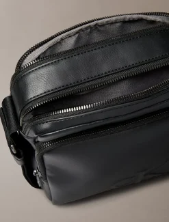 Calvin Klein Reporter Bag mit geprägtem Monogramm^Herren Umhängetaschen & Schultertaschen|Taschen