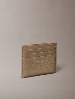 Calvin Klein RFID-Emblem-Kartenetui aus Vollnarbenleder^Damen Geldbörsen & Etuis