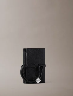Calvin Klein RFID-Geldbörse aus genarbtem Leder mit Handgelenkschlaufe^Damen Geldbörsen & Etuis