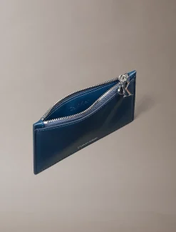 Calvin Klein RFID-Kartenetui aus Leder mit Monogramm-Anhänger^Damen Geldbörsen & Etuis