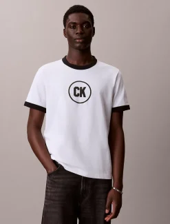 Calvin Klein Ringer-T-Shirt mit Logo-Grafik^Herren T-shirts