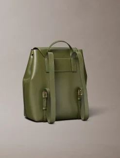 Calvin Klein Rucksack mit Klappe und großem Folien-Logo^Damen Rucksäcke|Taschen