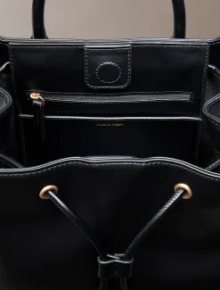 Calvin Klein Rucksack mit Tunnelzugverschluss und Monogramm^Damen Rucksäcke|Taschen