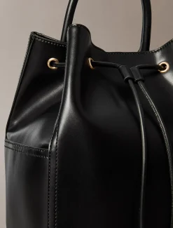 Calvin Klein Rucksack mit Tunnelzugverschluss und Monogramm^Damen Rucksäcke|Taschen