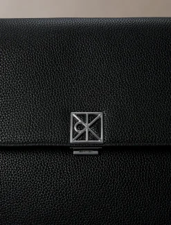 Calvin Klein Satchel-Tasche mit genarbter Oberfläche^Damen SchultertaschenFrisch Eingetroffen|Taschen