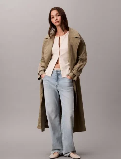 Calvin Klein Schmal geschnittenes, geripptes T-Shirt mit Knopfleiste^Damen T-shirts & Tops