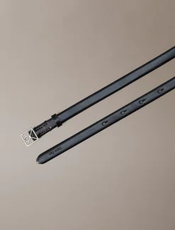 Calvin Klein Schmaler Ledergürtel mit Logo-Emblem^Damen Gürtel