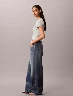 Calvin Klein Schmales Logo-T-Shirt aus gerippter Baumwolle^Damen T-shirts & Tops