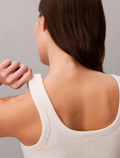 Calvin Klein Schmales Tanktop aus gerippter Baumwolle^Damen T-shirts & Tops