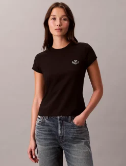 Calvin Klein Schmales T-Shirt mit Cocktail-Logo-Grafik^Damen T-shirts & Tops