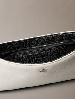 Calvin Klein Schultertasche aus Baumwoll-Canvas^Damen SchultertaschenFrisch Eingetroffen|Taschen