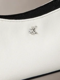 Calvin Klein Schultertasche aus Baumwoll-Canvas^Damen SchultertaschenFrisch Eingetroffen|Taschen