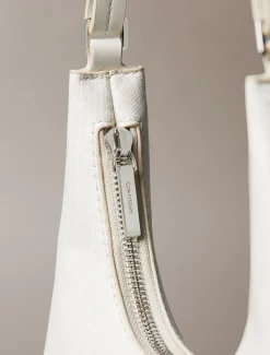 Calvin Klein Schultertasche mit durchgehendem Monogramm-Logo^Damen Umhängetaschen|SchultertaschenFrisch Eingetroffen