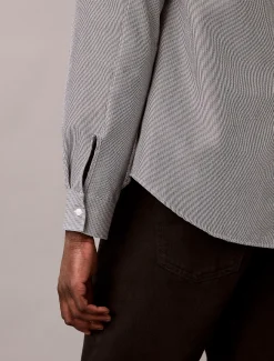 Calvin Klein Seersucker-Hemd mit garngefärbten Streifen^Herren Hemden & Poloshirts