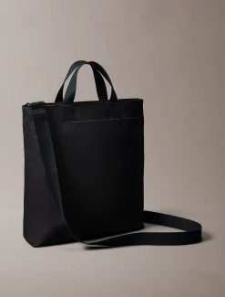 Calvin Klein Shopper aus Nylon mit klassischem Logo^Herren Umhängetaschen & Schultertaschen|Taschen