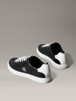 Calvin Klein Sneakers aus Leder mit charakteristischem Logo^Damen SneakerFrisch Eingetroffen