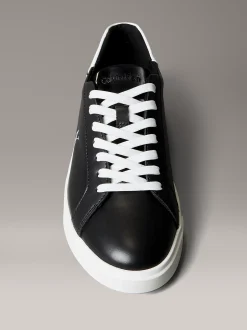 Calvin Klein Sneakers aus Leder mit charakteristischem Logo^Damen SneakerFrisch Eingetroffen