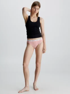 Calvin Klein Spitzen-String mit hohem Beinausschnitt^Damen Unterhosen|Strings