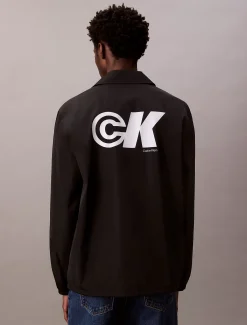 Calvin Klein Sportliche Coach-Jacke mit Monogramm-Logo^Herren JackenFrisch Eingetroffen