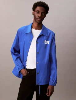 Calvin Klein Sportliche Coach-Jacke mit Monogramm-Logo^Herren JackenFrisch Eingetroffen