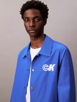 Calvin Klein Sportliche Coach-Jacke mit Monogramm-Logo^Herren JackenFrisch Eingetroffen