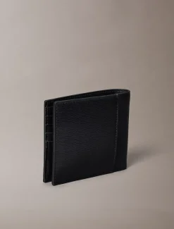 Calvin Klein Strukturiertes, zweifach faltbares Portemonnaie mit Emblem-Logo^Herren Geldbörsen & Kartenetuis