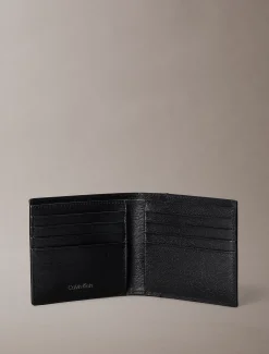 Calvin Klein Strukturiertes, zweifach faltbares Portemonnaie mit Emblem-Logo^Herren Geldbörsen & Kartenetuis