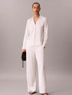 Calvin Klein Tailliertes Hemd aus gehämmertem Satin^Damen Hemden & Blusen