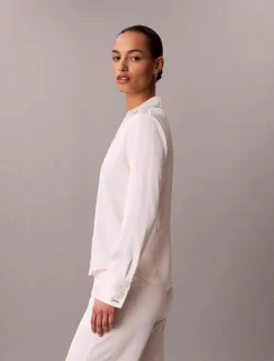 Calvin Klein Tailliertes Hemd aus gehämmertem Satin^Damen Hemden & Blusen
