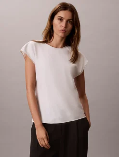 Calvin Klein Tailliertes Top aus glattem Satin^Damen Hemden & Blusen